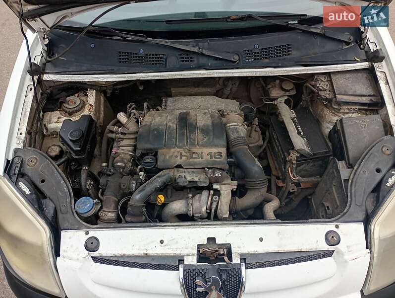 Минивэн Peugeot Partner 2009 в Прилуках