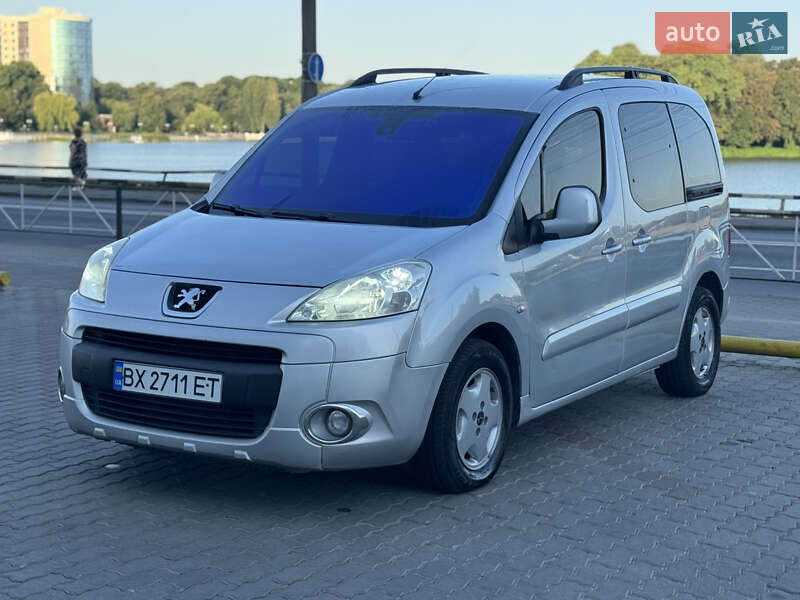 Минивэн Peugeot Partner 2010 в Хмельницком