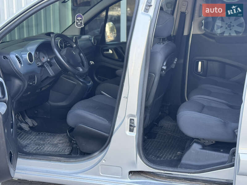 Минивэн Peugeot Partner 2010 в Хмельницком