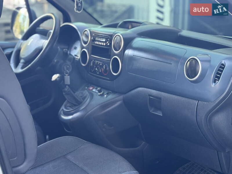 Минивэн Peugeot Partner 2010 в Хмельницком