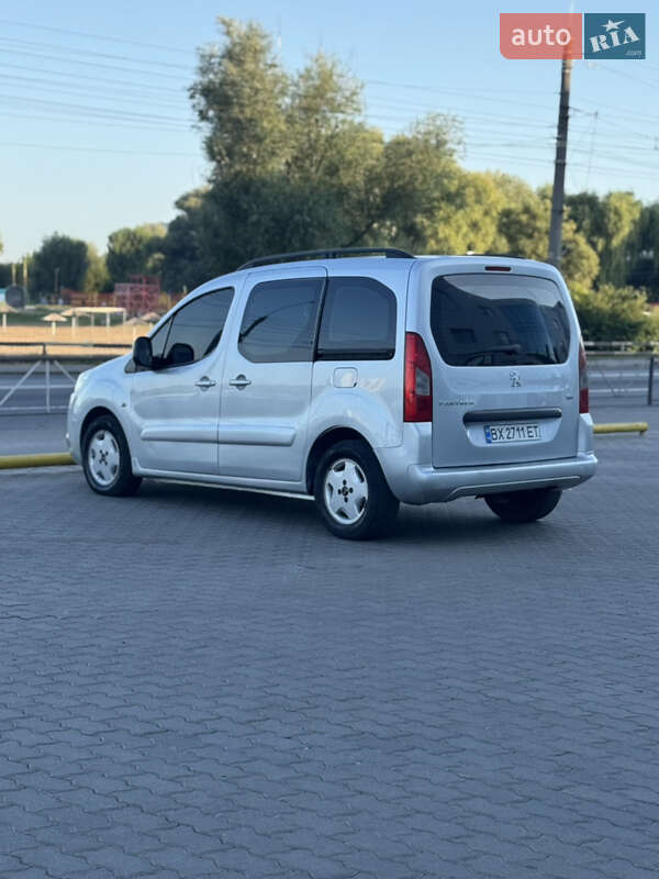 Минивэн Peugeot Partner 2010 в Хмельницком