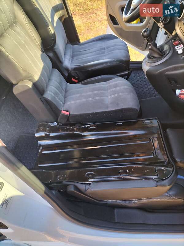 Мінівен Peugeot Partner 2017 в Полтаві