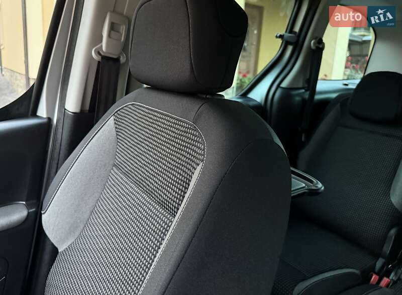 Минивэн Peugeot Partner 2017 в Львове