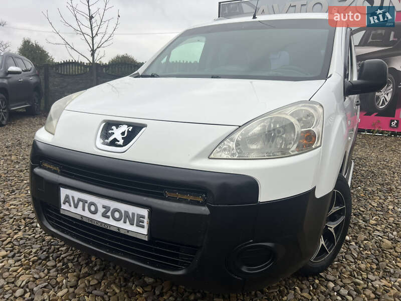 Мінівен Peugeot Partner 2010 в Коломиї
