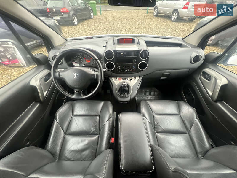 Мінівен Peugeot Partner 2010 в Коломиї