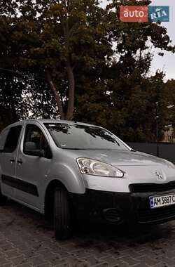 Грузовой фургон Peugeot Partner 2013 в Житомире