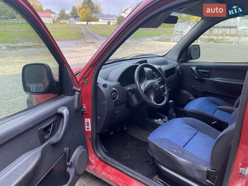 Грузовой фургон Peugeot Partner 2006 в Ходорове фото 6 Грузовой фургон Peugeot Partner 2006 в Ходорове