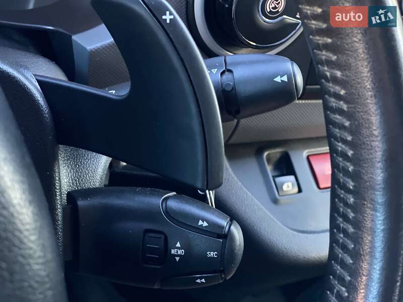 Минивэн Peugeot Partner 2016 в Киеве