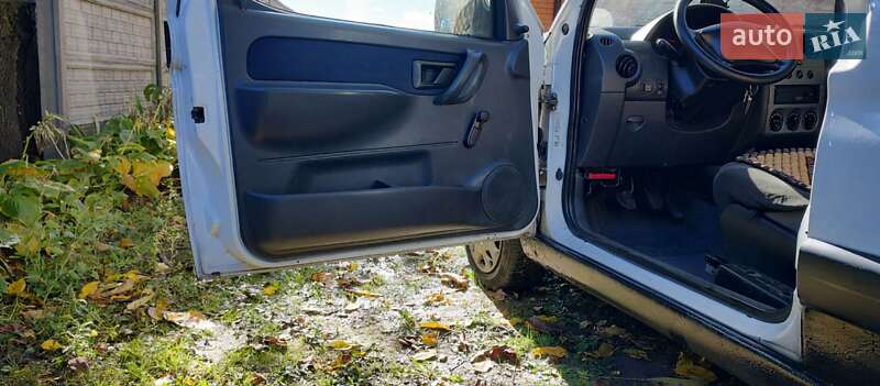 Мінівен Peugeot Partner 2007 в Києві