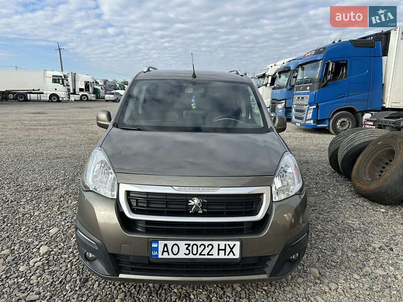Минивэн Peugeot Partner 2015 в Иршаве фото 2 Минивэн Peugeot Partner 2015 в Иршаве
