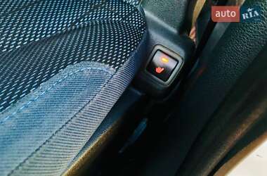 Мінівен Peugeot Partner 2010 в  фото 22 Мінівен Peugeot Partner 2010 в