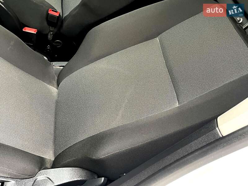 Грузовой фургон Peugeot Partner 2023 в Киеве фото 34 Грузовой фургон Peugeot Partner 2023 в Киеве