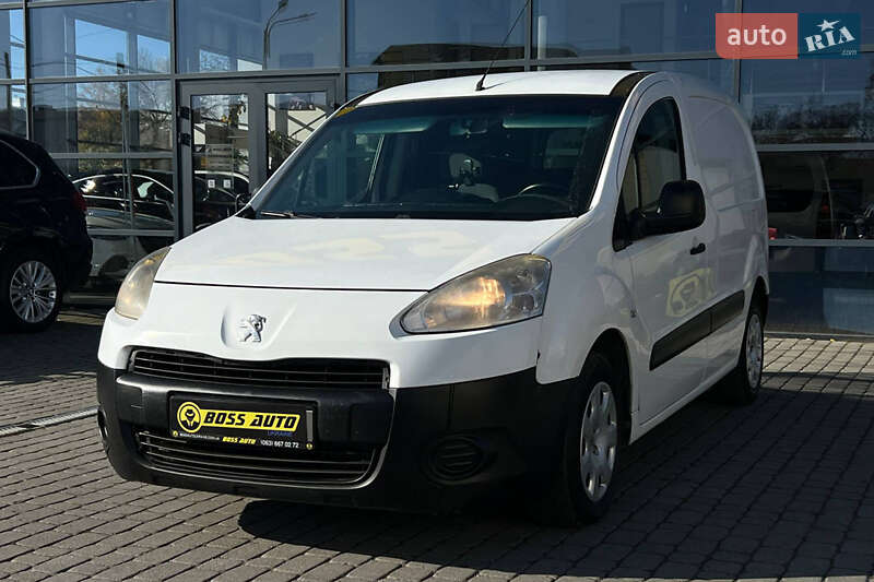 Грузовой фургон Peugeot Partner 2014 в Ивано-Франковске