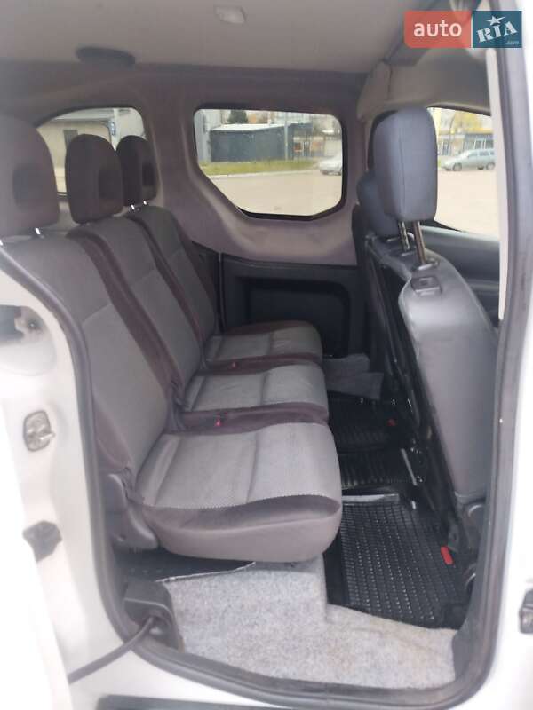 Минивэн Peugeot Partner 2009 в Житомире