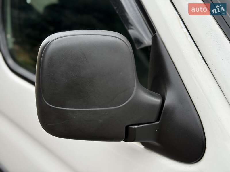 Минивэн Peugeot Partner 2007 в Ровно фото 16 Минивэн Peugeot Partner 2007 в Ровно