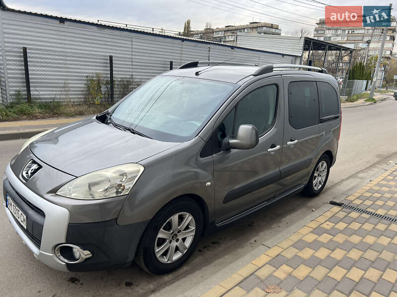 Минивэн Peugeot Partner 2009 в Киеве фото 10 Минивэн Peugeot Partner 2009 в Киеве