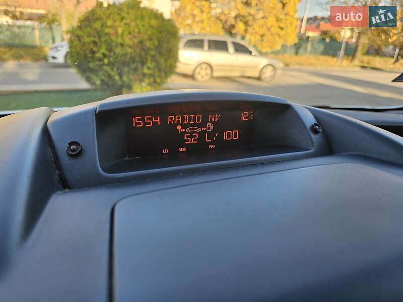 Грузовой фургон Peugeot Partner 2014 в Ужгороде