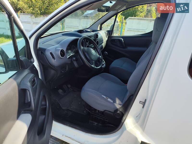 Минивэн Peugeot Partner 2012 в Барановке фото 13 Минивэн Peugeot Partner 2012 в Барановке