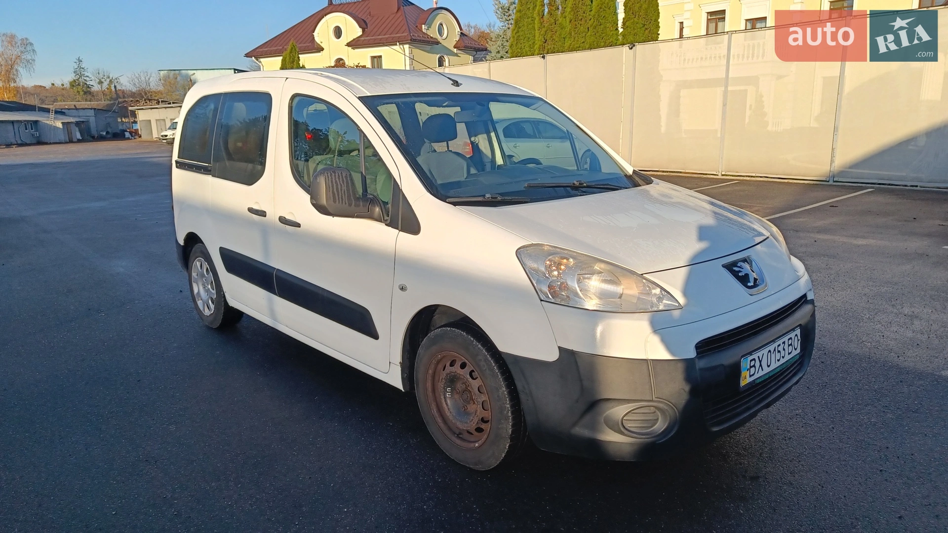 2011 Peugeot Partner - мініатюра 8