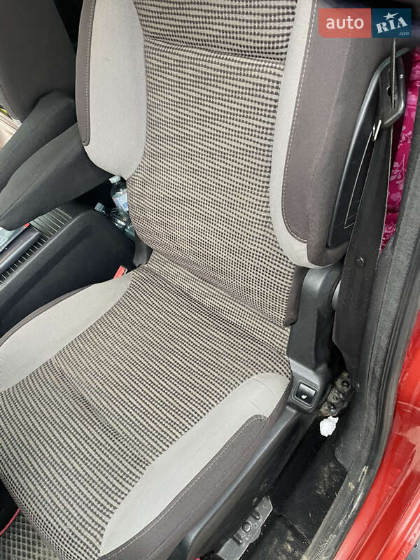 Минивэн Peugeot Partner 2008 в Чорткове