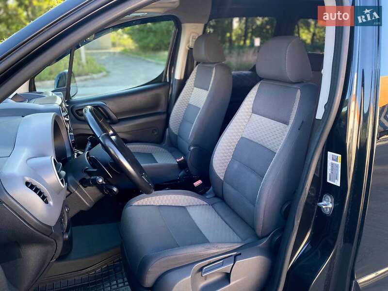 Минивэн Peugeot Partner 2016 в Киеве фото 14 Минивэн Peugeot Partner 2016 в Киеве