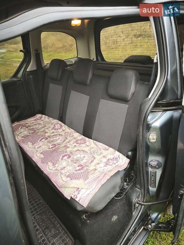 Минивэн Peugeot Partner 2011 в Киеве