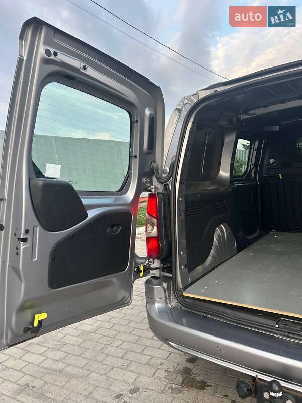 Вантажопасажирський фургон Peugeot Partner 2019 в Полтаві фото 15 Вантажопасажирський фургон Peugeot Partner 2019 в Полтаві
