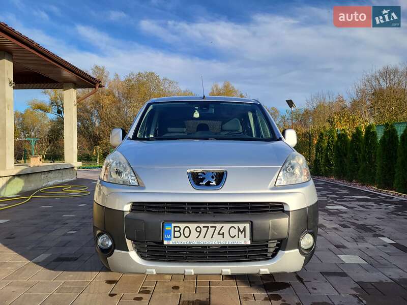 Минивэн Peugeot Partner 2012 в Черновцах