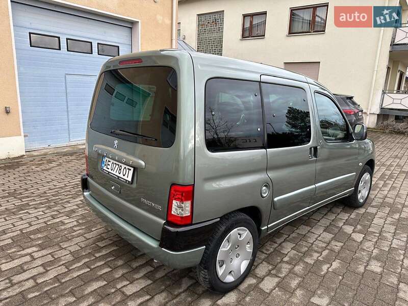 Минивэн Peugeot Partner 2008 в Киеве