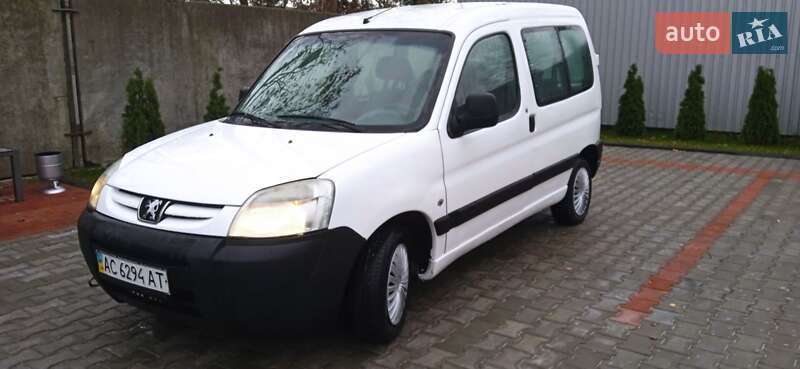 Минивэн Peugeot Partner 2003 в Костополе