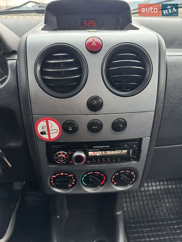 Минивэн Peugeot Partner 2008 в Ровно фото 14 Минивэн Peugeot Partner 2008 в Ровно