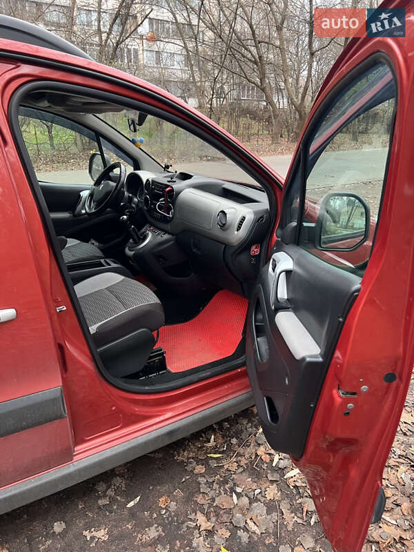 Минивэн Peugeot Partner 2010 в Киеве фото 5 Минивэн Peugeot Partner 2010 в Киеве