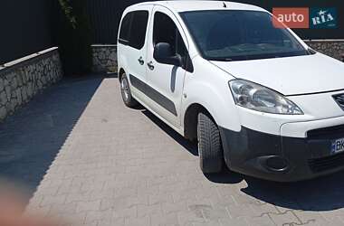 Мінівен Peugeot Partner 2010 в Рівному