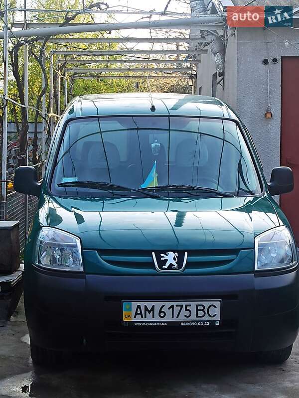 Минивэн Peugeot Partner 2007 в Килии