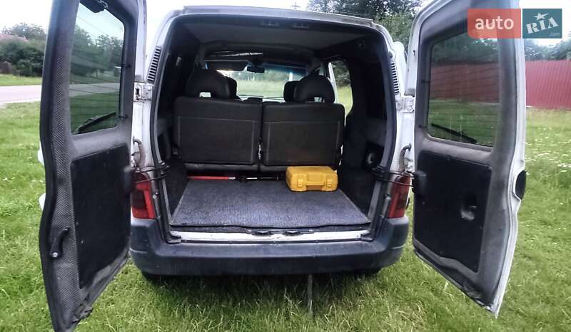 Минивэн Peugeot Partner 2005 в Фастове