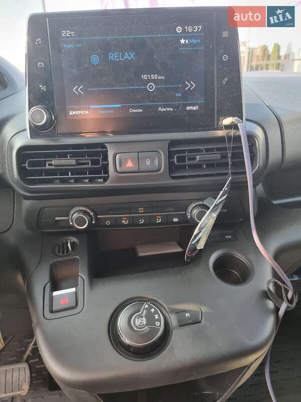 Грузовой фургон Peugeot Partner 2020 в Киеве