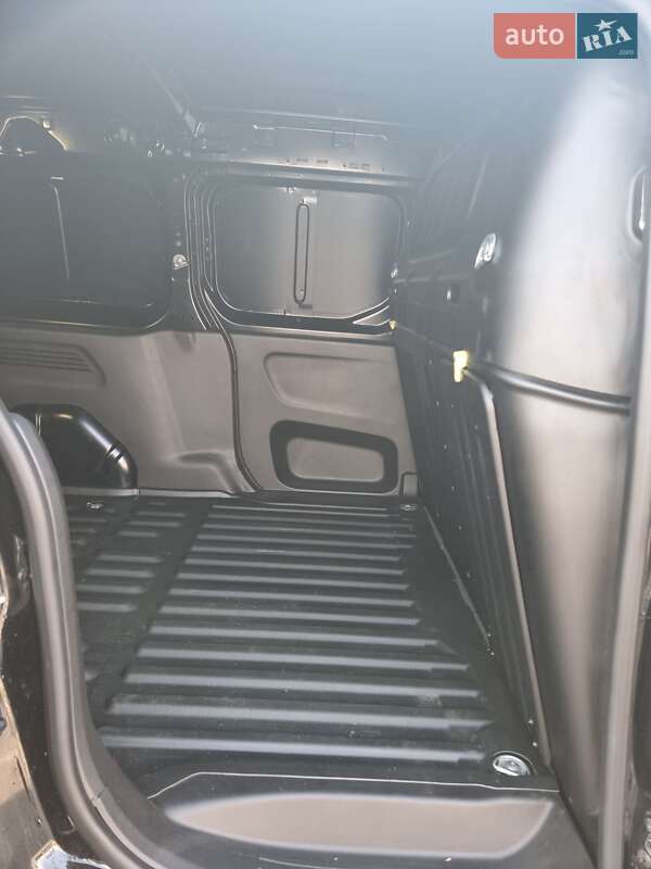 Грузовой фургон Peugeot Partner 2020 в Киеве