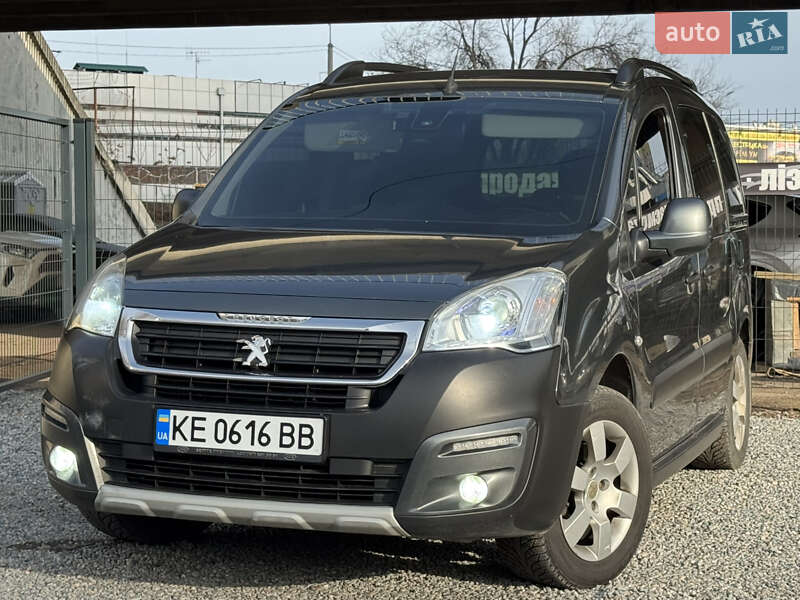 Минивэн Peugeot Partner 2016 в Днепре