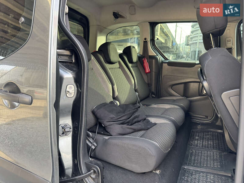 Минивэн Peugeot Partner 2016 в Днепре