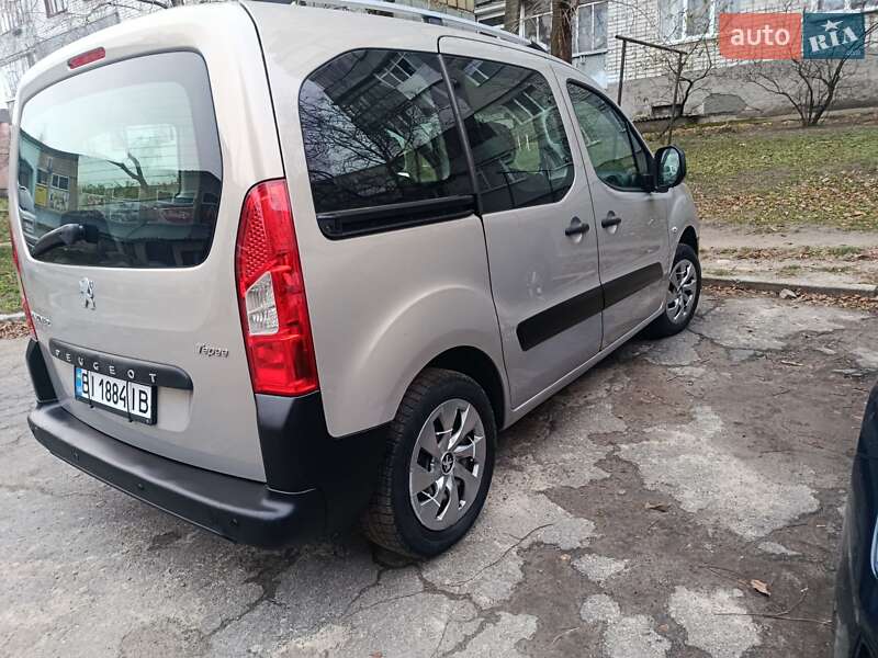 Минивэн Peugeot Partner 2011 в Светловодске