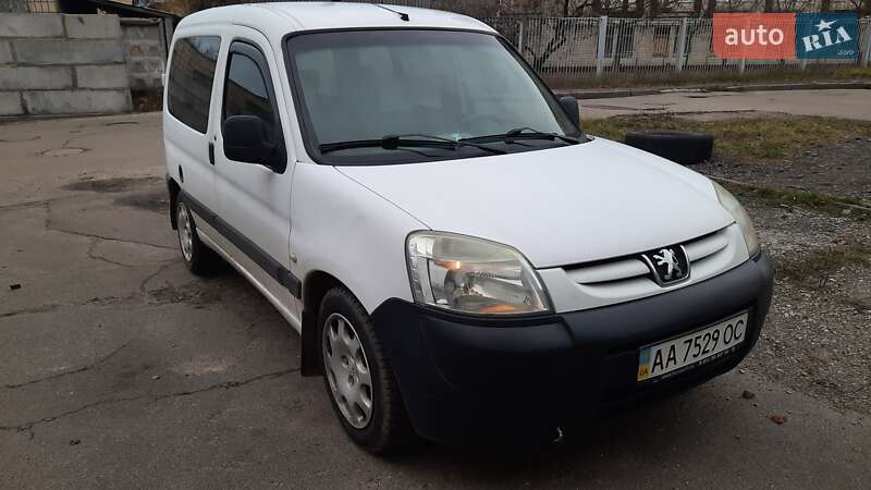 Мінівен Peugeot Partner 2007 в Києві