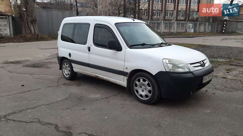 Мінівен Peugeot Partner 2007 в Києві