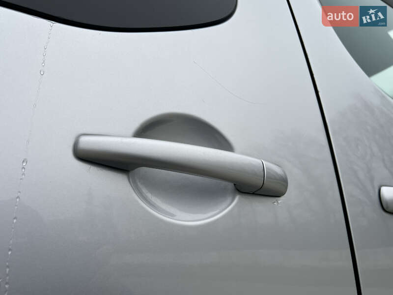 Мінівен Peugeot Partner 2011 в Луцьку