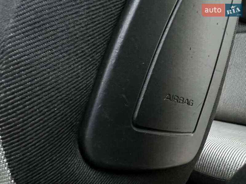 Мінівен Peugeot Partner 2011 в Луцьку