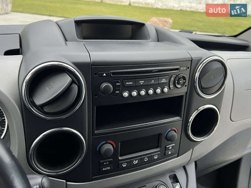 Мінівен Peugeot Partner 2011 в Луцьку