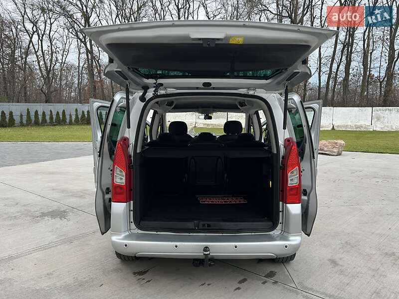 Мінівен Peugeot Partner 2011 в Луцьку