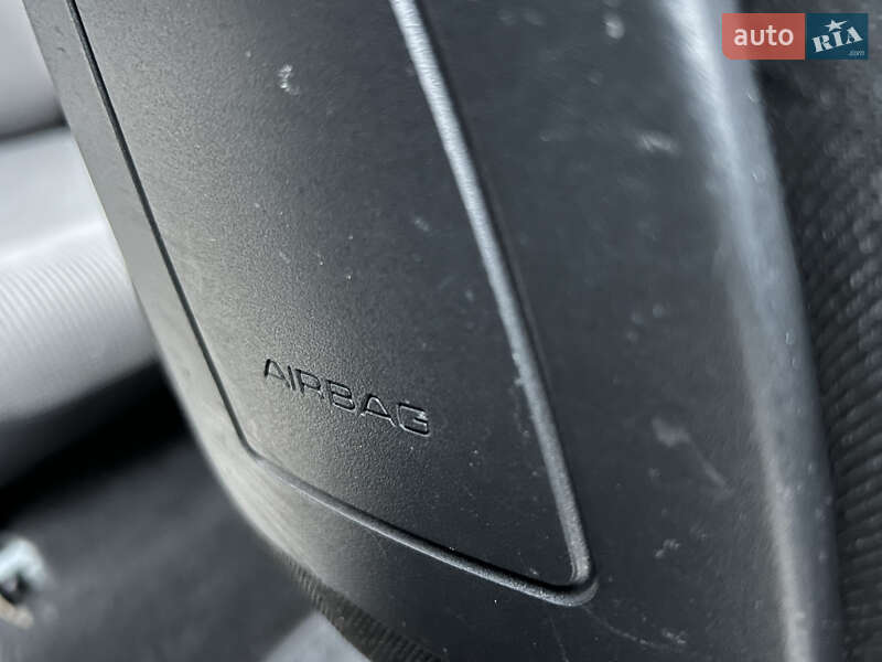 Мінівен Peugeot Partner 2011 в Луцьку