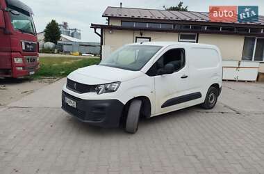 Вантажний фургон Peugeot Partner 2019 в Тернополі