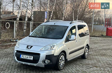 Мінівен Peugeot Partner 2010 в Самборі