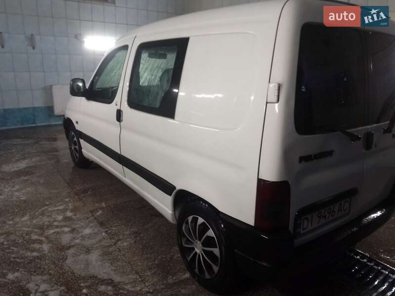 Минивэн Peugeot Partner 2001 в Долине фото 6 Минивэн Peugeot Partner 2001 в Долине